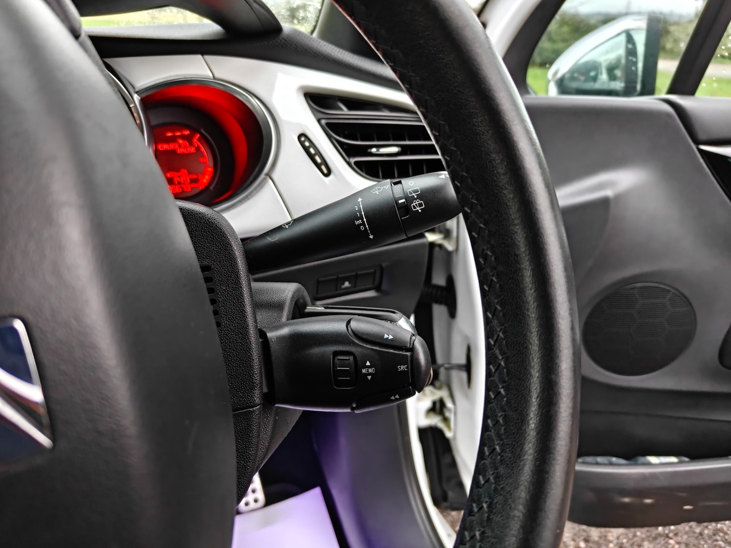 Used Citroen DS3 2010 for sale - 78060668: Photo 40