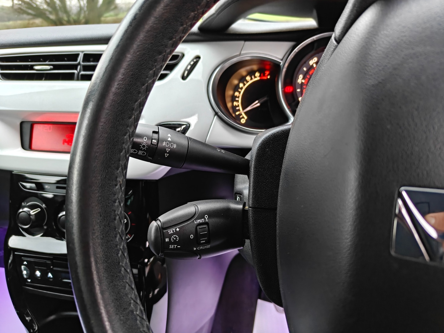 Used Citroen DS3 2010 for sale - 78060668: Photo 41