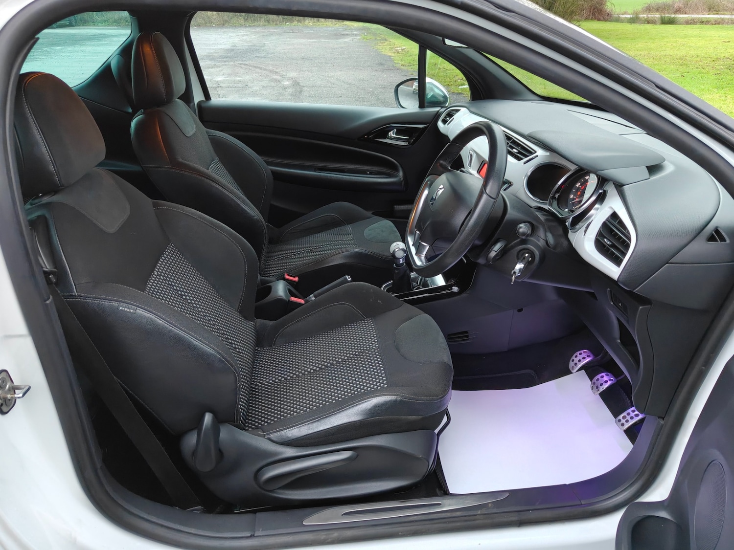 Used Citroen DS3 2010 for sale - 78060668: Photo 7