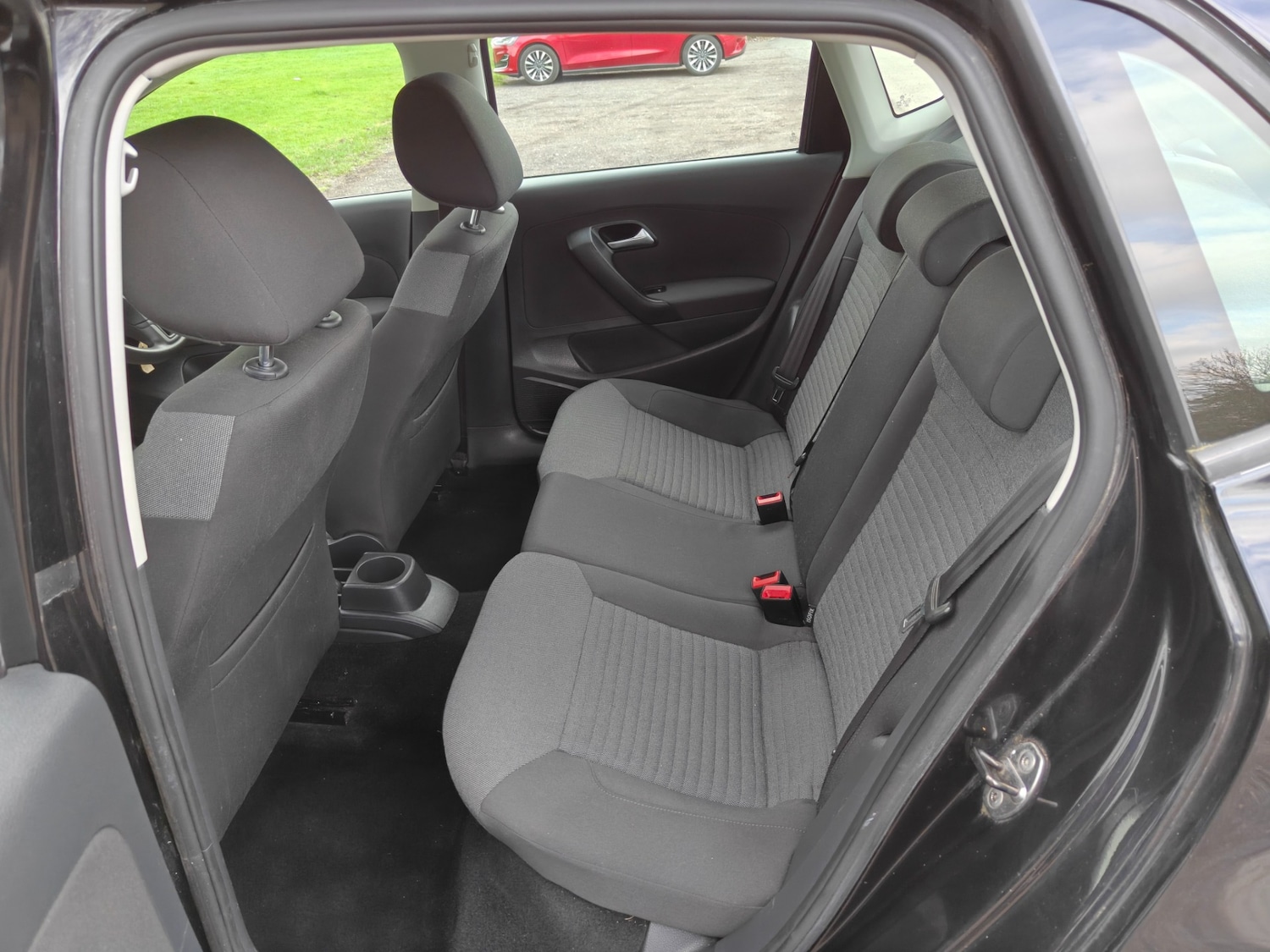 Used Volkswagen Polo 2010 for sale - 77733592: Photo 12