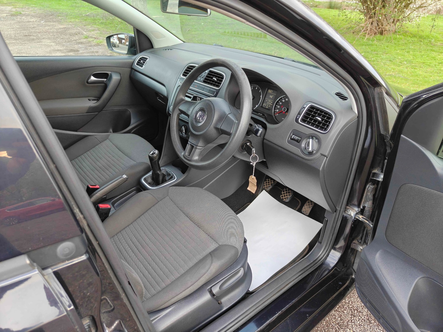 Used Volkswagen Polo 2010 for sale - 77733592: Photo 39