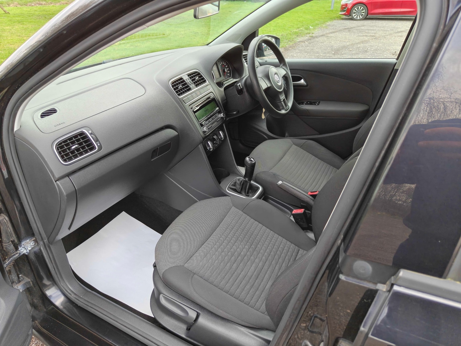 Used Volkswagen Polo 2010 for sale - 77733592: Photo 44