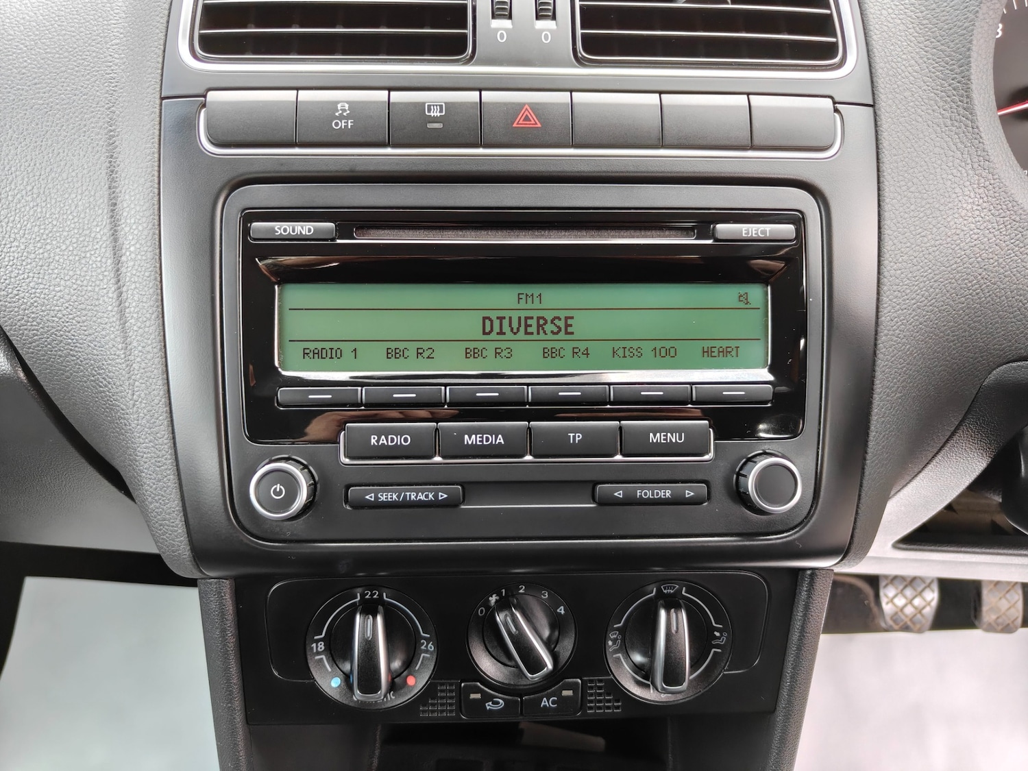 Used Volkswagen Polo 2010 for sale - 77733592: Photo 49