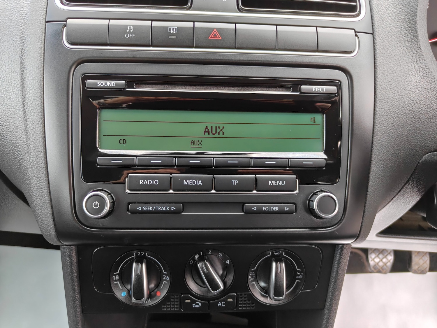 Used Volkswagen Polo 2010 for sale - 77733592: Photo 51