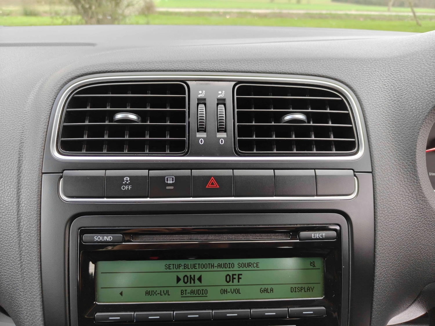 Used Volkswagen Polo 2010 for sale - 77733592: Photo 53