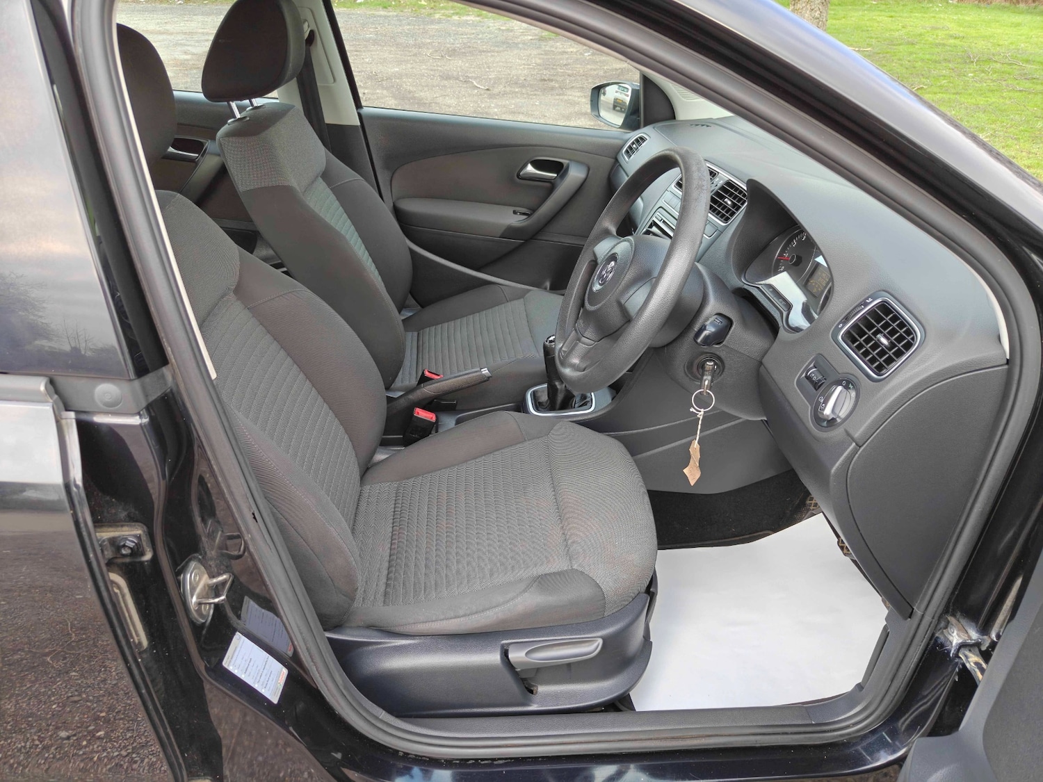 Used Volkswagen Polo 2010 for sale - 77733592: Photo 7