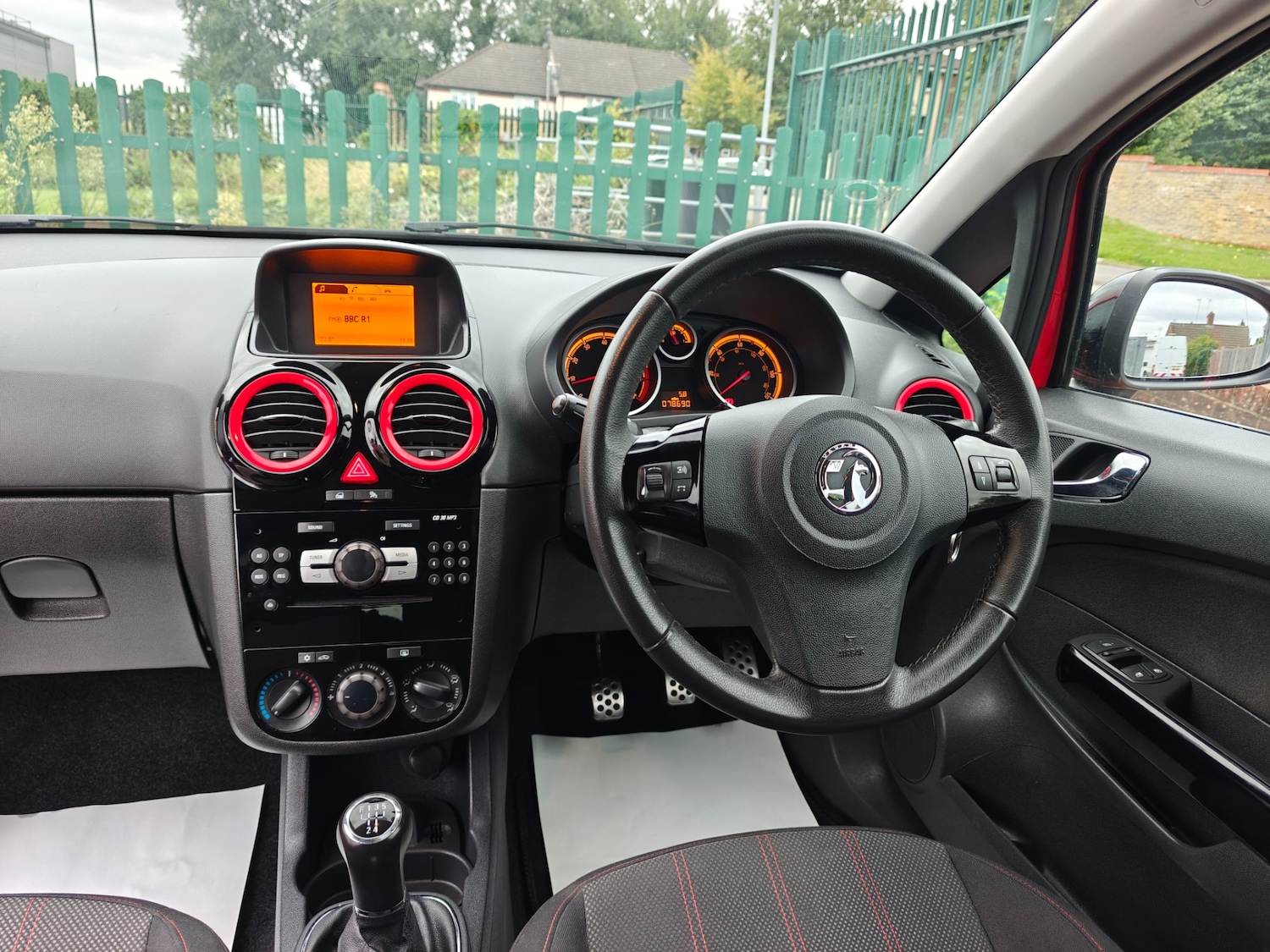 Used Vauxhall Corsa 2013 for sale - 76971587: Photo 26