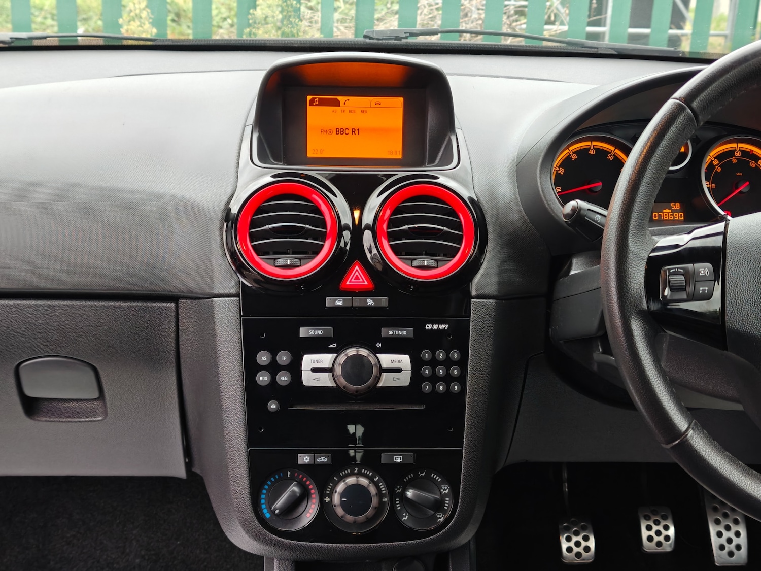 Used Vauxhall Corsa 2013 for sale - 76971587: Photo 27