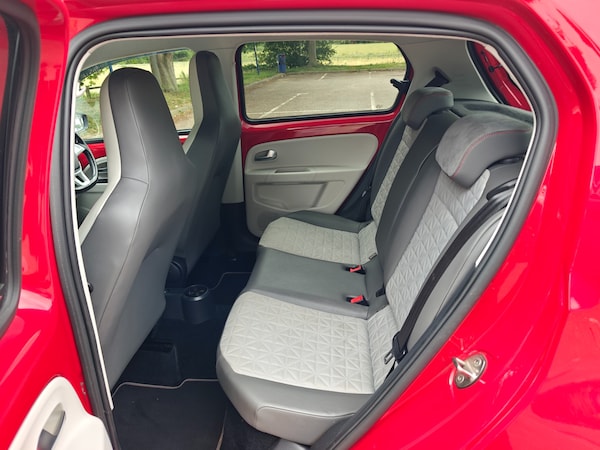 Used Volkswagen up! 2018 for sale - 73231025: Photo 12