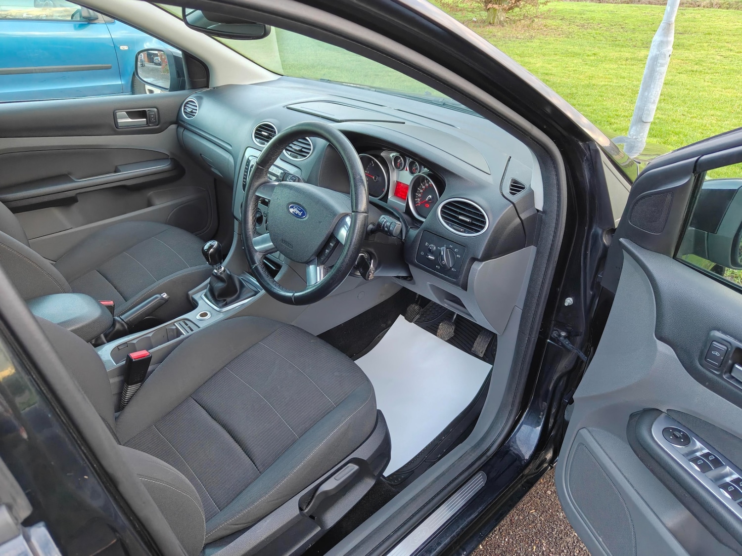 Used Ford Focus 2009 for sale - 77351931: Photo 25