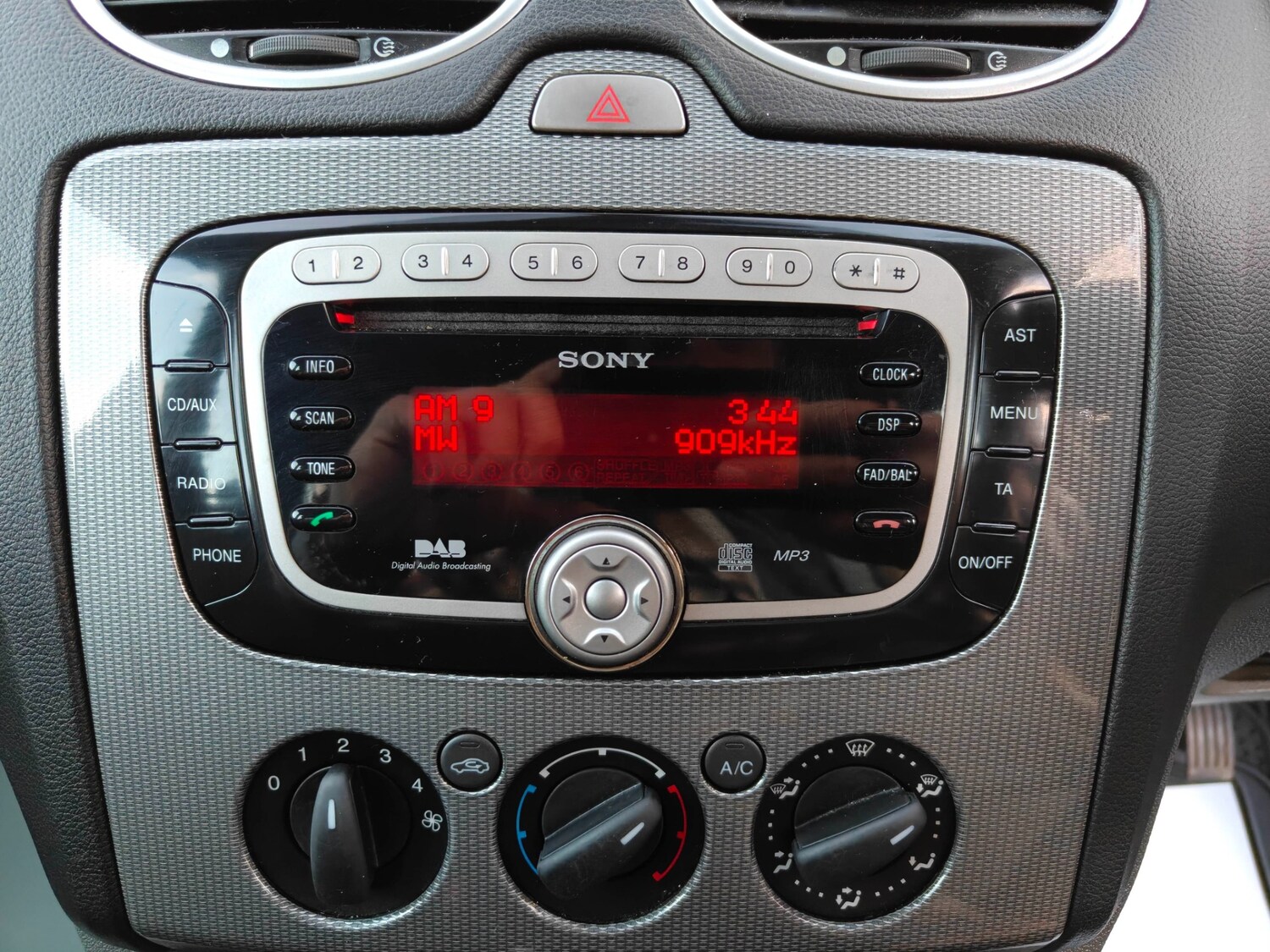 Used Ford Focus 2009 for sale - 77351931: Photo 32