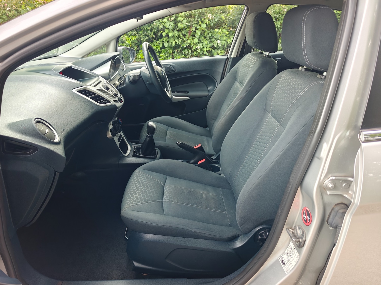 Used Ford Fiesta 2011 for sale - 76848568: Photo 11