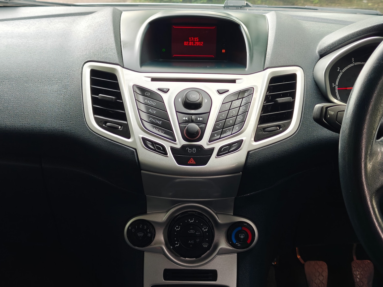 Used Ford Fiesta 2011 for sale - 76848568: Photo 34