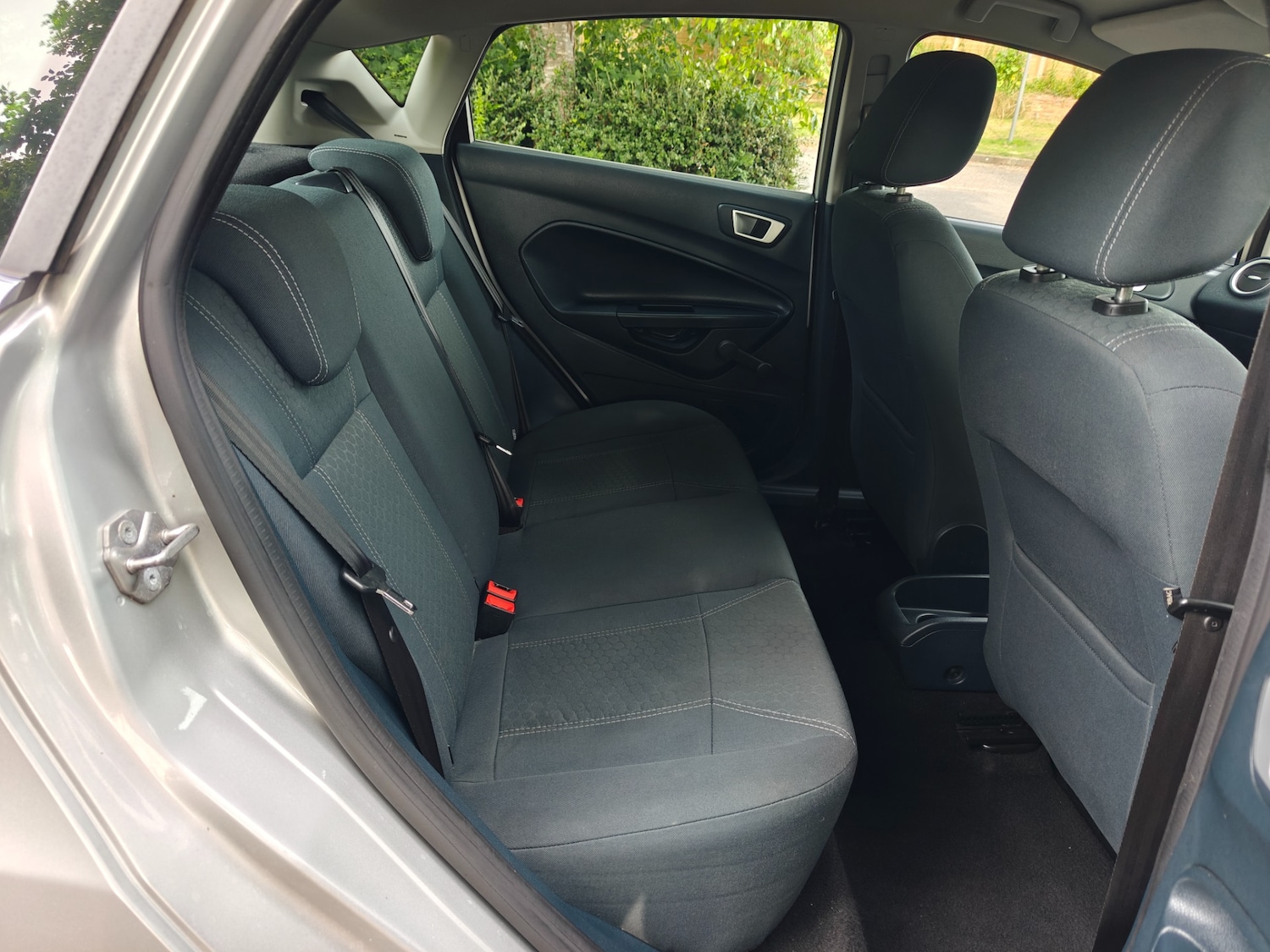 Used Ford Fiesta 2011 for sale - 76848568: Photo 8