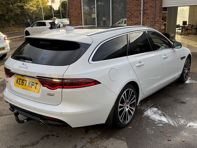 Used Jaguar XF 2018 for sale - 76197322: Photo 14