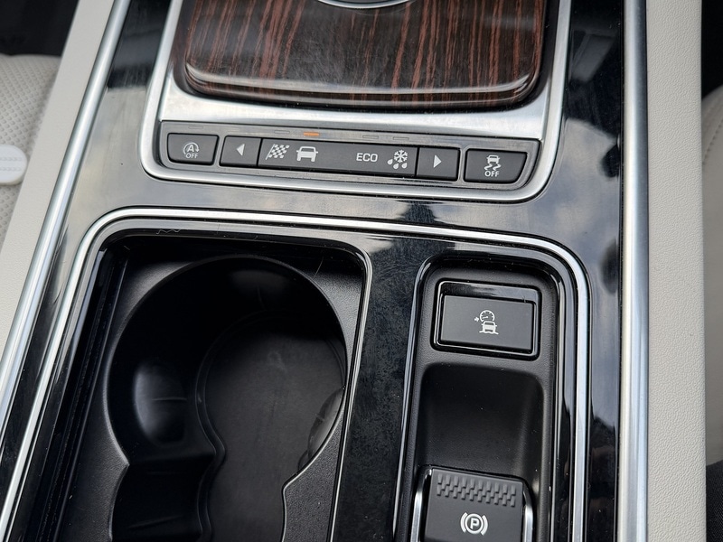 Used Jaguar XF 2018 for sale - 76197322: Photo 36