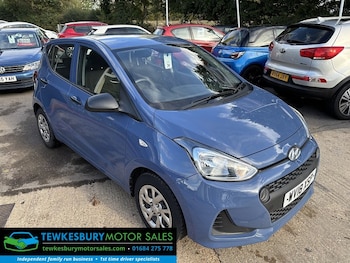 Used Hyundai i10 2018 for sale - 75970349: Photo