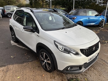 Used Peugeot 2008 2016 for sale - 76287995: Photo