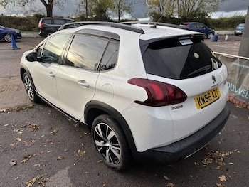 Used Peugeot 2008 2016 for sale - 76287995: Photo