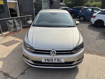 Used Volkswagen Polo 2019 for sale - 79434946: Photo
