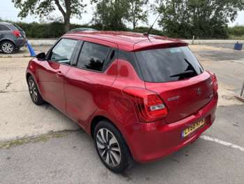 Used Suzuki Swift 2018 for sale - 74871052: Photo