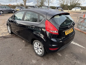 Used Ford Fiesta 2010 for sale - 76859869: Photo