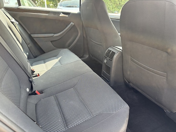 Used Volkswagen Jetta 2015 for sale - 75276212: Photo 12