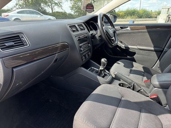 Used Volkswagen Jetta 2015 for sale - 75276212: Photo 14