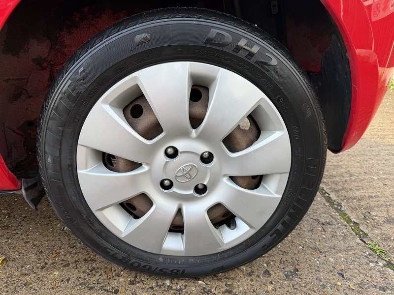 Used Toyota Yaris 2010 for sale - 76320096: Photo 7