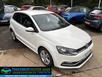 Used Volkswagen Polo 2017 for sale - 75970298: Photo