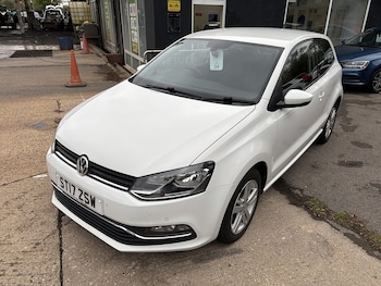 Used Volkswagen Polo 2017 for sale - 75970298: Photo