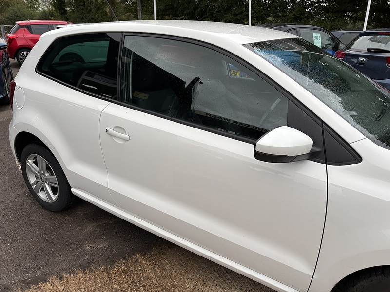 Used Volkswagen Polo 2017 for sale - 75970298: Photo 8