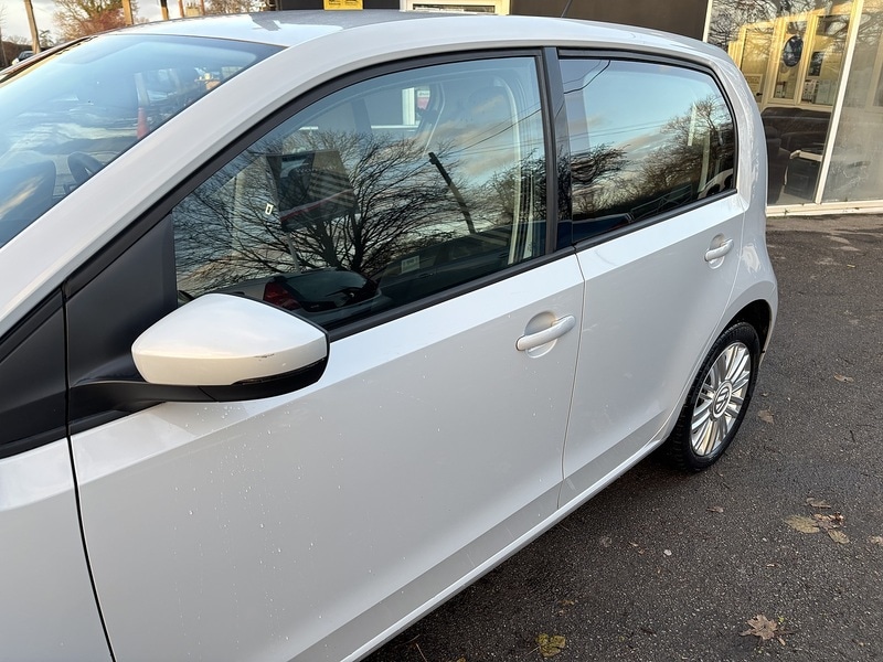 Used Volkswagen up! 2017 for sale - 76859866: Photo 9
