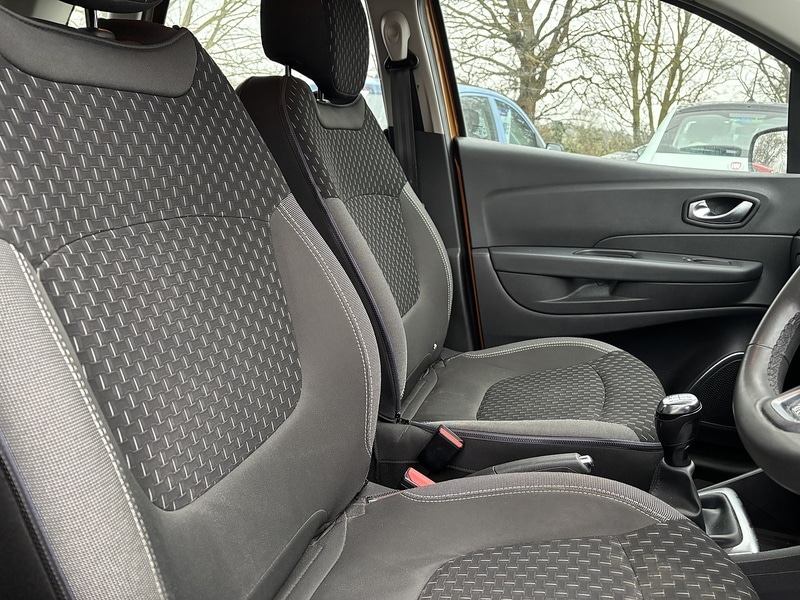 Used Renault Captur 2018 for sale - 77485576: Photo 11