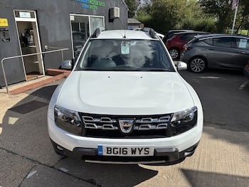 Used Dacia Duster 2016 for sale - 79733534: Photo