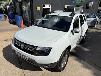 Used Dacia Duster 2016 for sale - 79733534: Photo