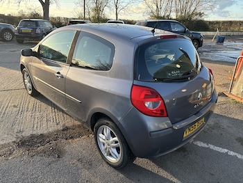 Used Renault Clio 2007 for sale - 77651136: Photo