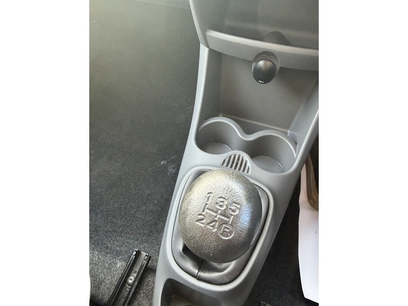Used Peugeot 107 2011 for sale - 76267469: Photo 23