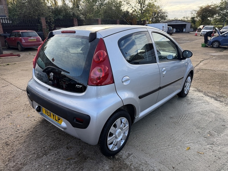 Used Peugeot 107 2011 for sale - 76267469: Photo 6