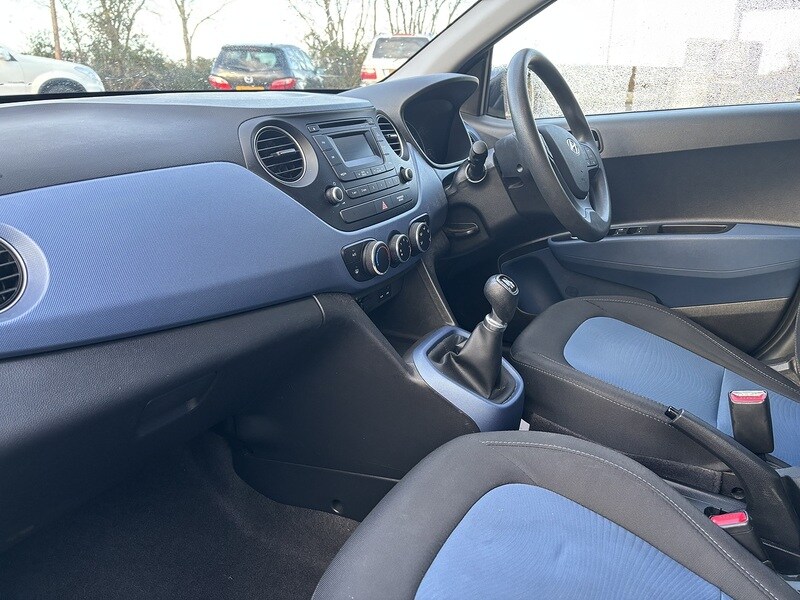 Used Hyundai i10 2016 for sale - 76831691: Photo 15