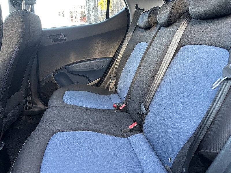 Used Hyundai i10 2016 for sale - 76831691: Photo 19