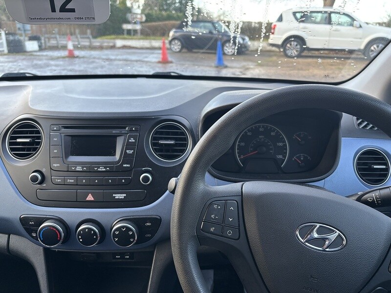 Used Hyundai i10 2016 for sale - 76831691: Photo 21