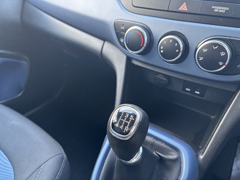 Used Hyundai i10 2016 for sale - 76831691: Photo 24