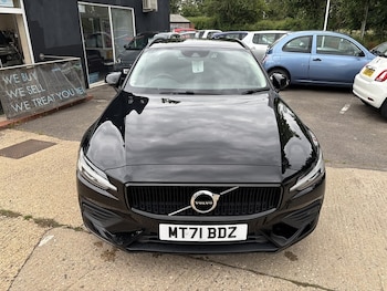 Used Volvo V60 2021 for sale - 79434922: Photo