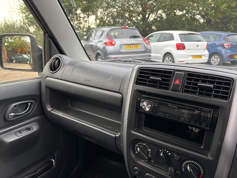 Used Suzuki Jimny 2016 for sale - 76081421: Photo 14