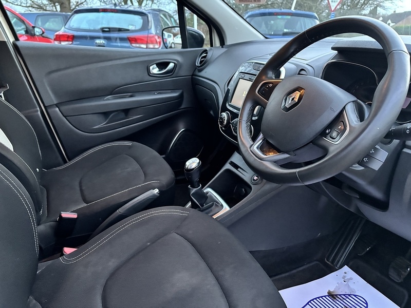 Used Renault Captur 2018 for sale - 76859861: Photo 11