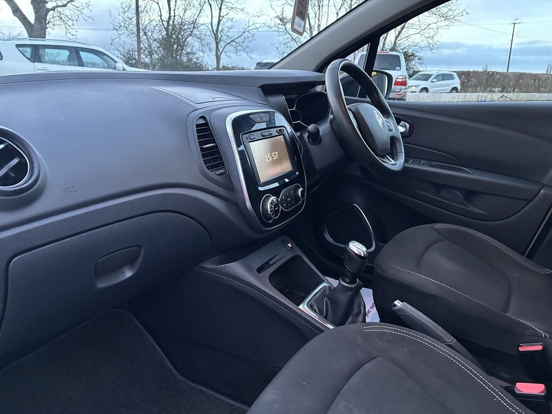 Used Renault Captur 2018 for sale - 76859861: Photo 16