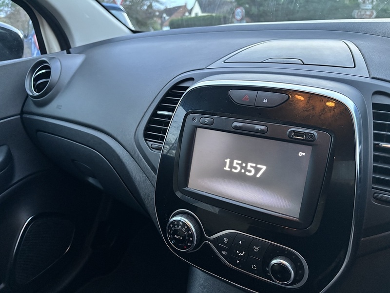 Used Renault Captur 2018 for sale - 76859861: Photo 22