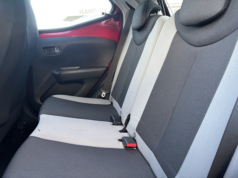 Used Toyota AYGO 2018 for sale - 76808360: Photo 18