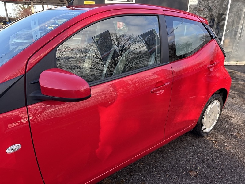 Used Toyota AYGO 2018 for sale - 76808360: Photo 8